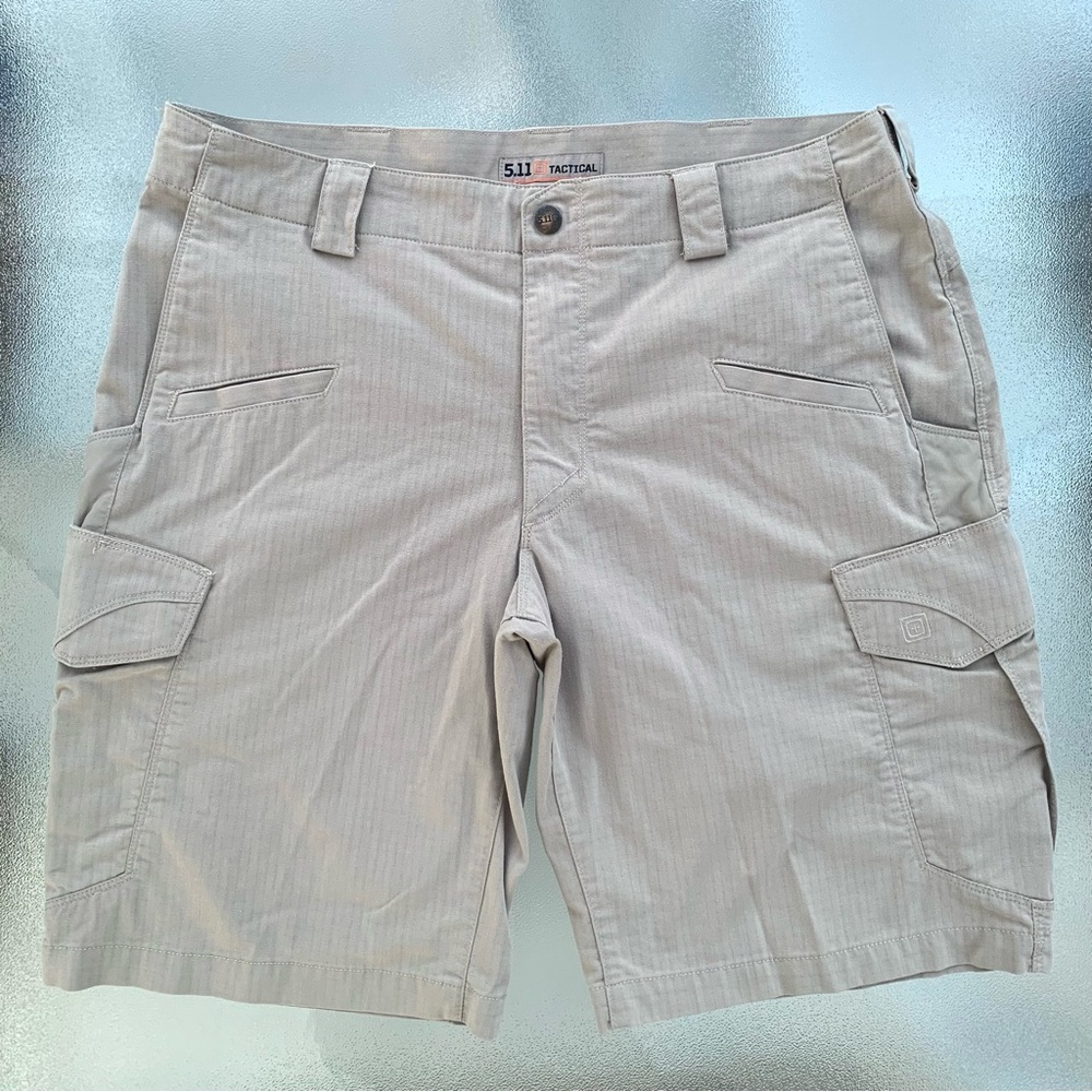 5.11® Tactical Khaki Stryke 11” Shorts ~ Men’s 34